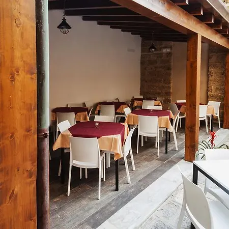 住宿加早餐酒店 La